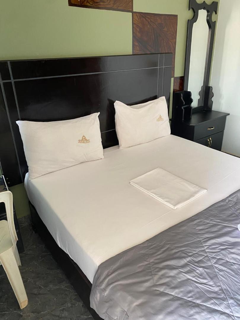 Javelin Hotel , Kampala, Uganda Tula Extérieur photo