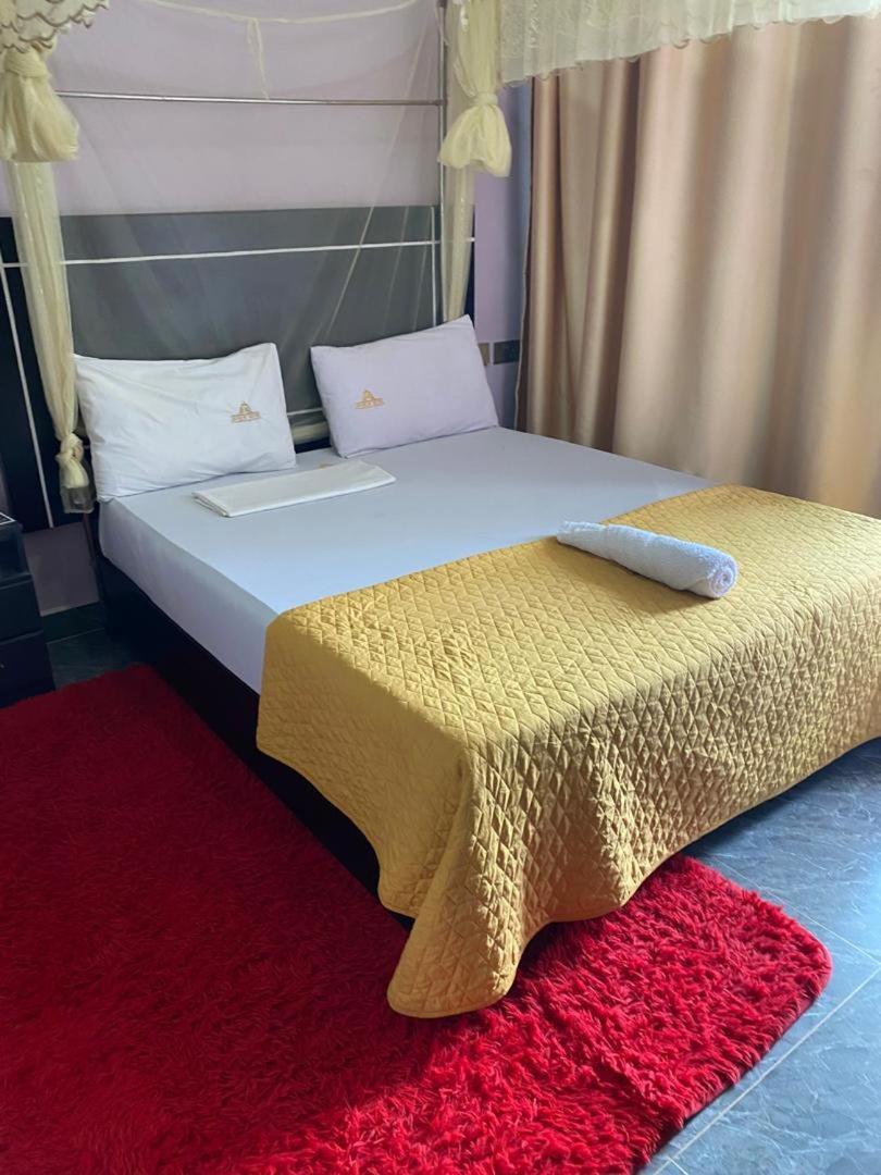 Javelin Hotel , Kampala, Uganda Tula Extérieur photo